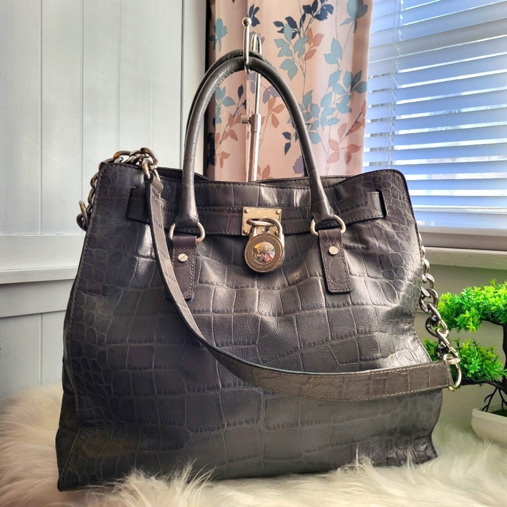 Michael Kors Hamilton Large Croc Embossed Leather Shoulderbag